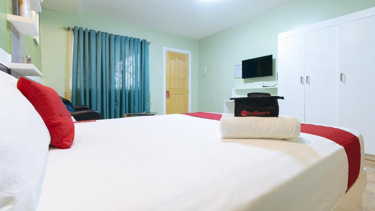Reddoorz Plus Near Lapasan Plaza Cagayan De Oro Exterior photo