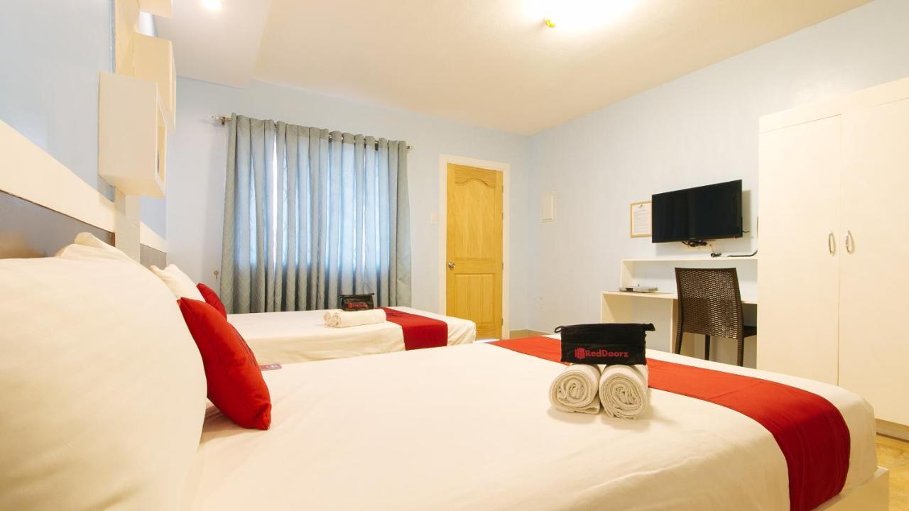 Reddoorz Plus Near Lapasan Plaza Cagayan De Oro Exterior photo