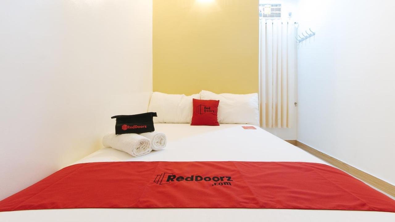 Reddoorz Plus Near Lapasan Plaza Cagayan De Oro Exterior photo