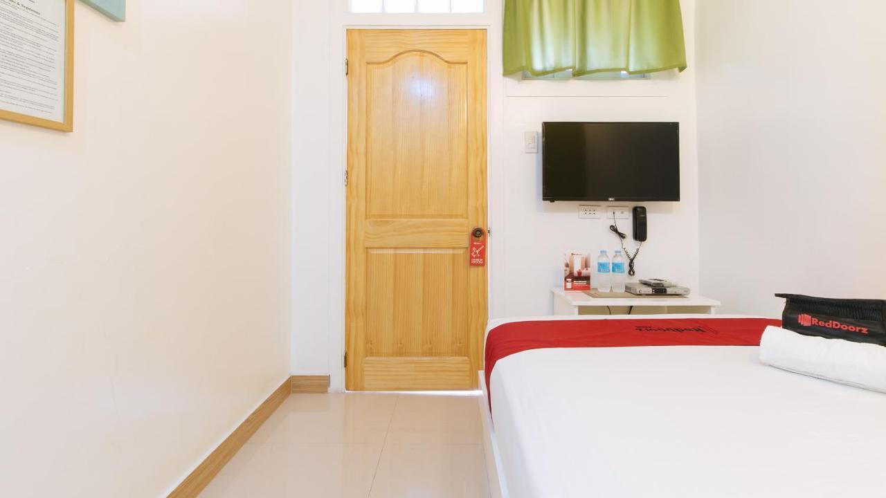 Reddoorz Plus Near Lapasan Plaza Cagayan De Oro Exterior photo